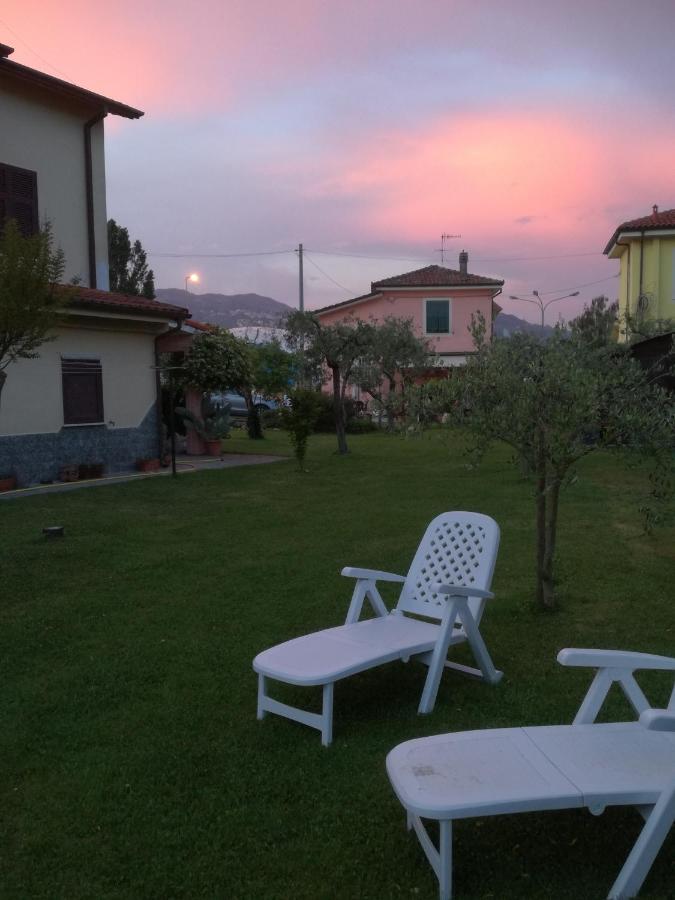 B&B La Damigiana Fioi Piano di Follo Bagian luar foto